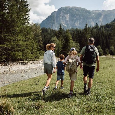 Familienresort Reslwirt Flachau Bagian luar foto