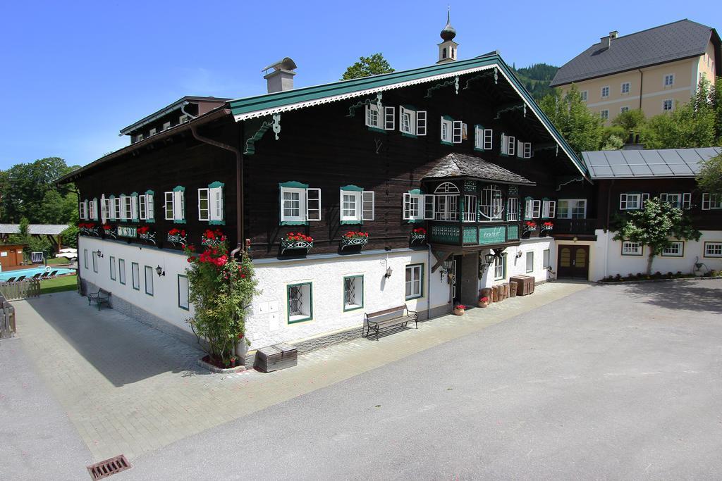 Familienresort Reslwirt Flachau Bagian luar foto